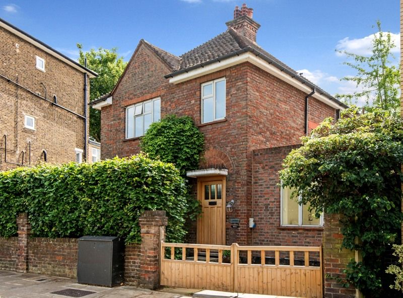 Dartmouth Park Road, NW5 Amberden Estates Estate Agents in