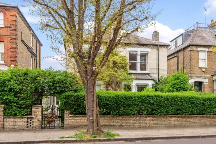 Dartmouth Park Avenue, NW5